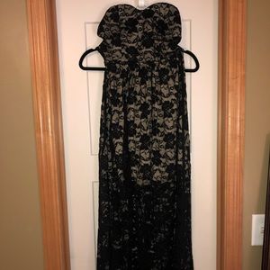 (M) formal lace dress